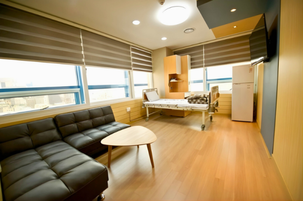 으뜸병원 ?대?吏 5